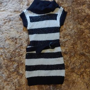 Break star sweater dress